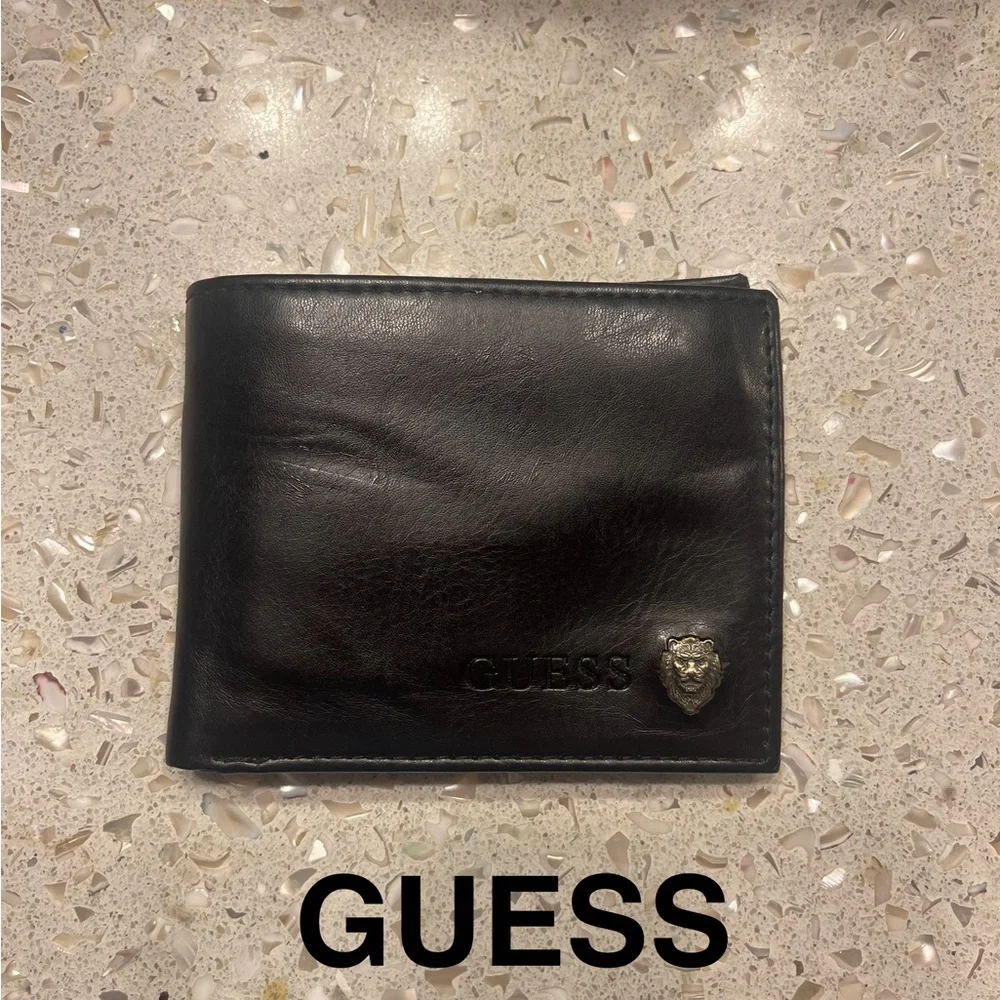 Guess Wallet Black